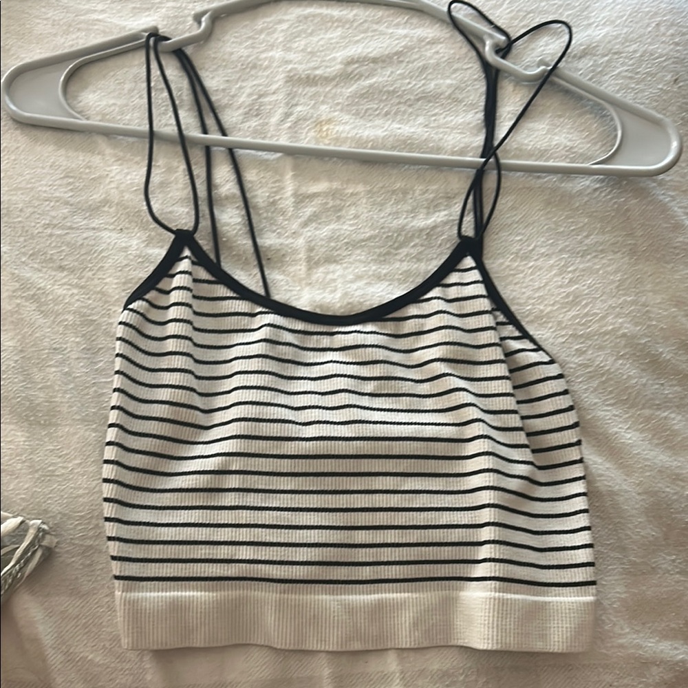 Forever 21 Black and White Fitted Crop Camisole